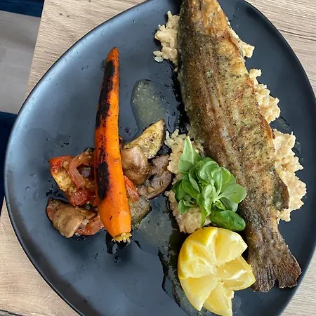 Le Sully 2* Meyrueis