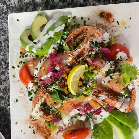 Le Sully Otel Meyrueis