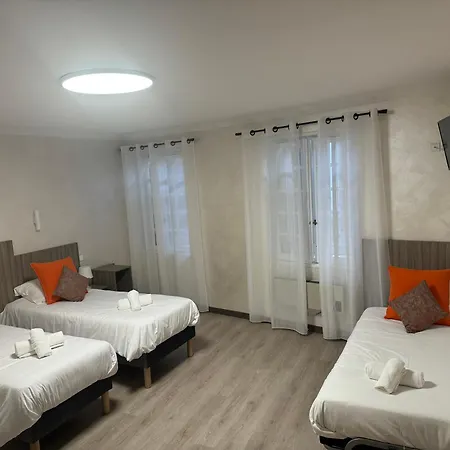 Hotel Le Sully 2*